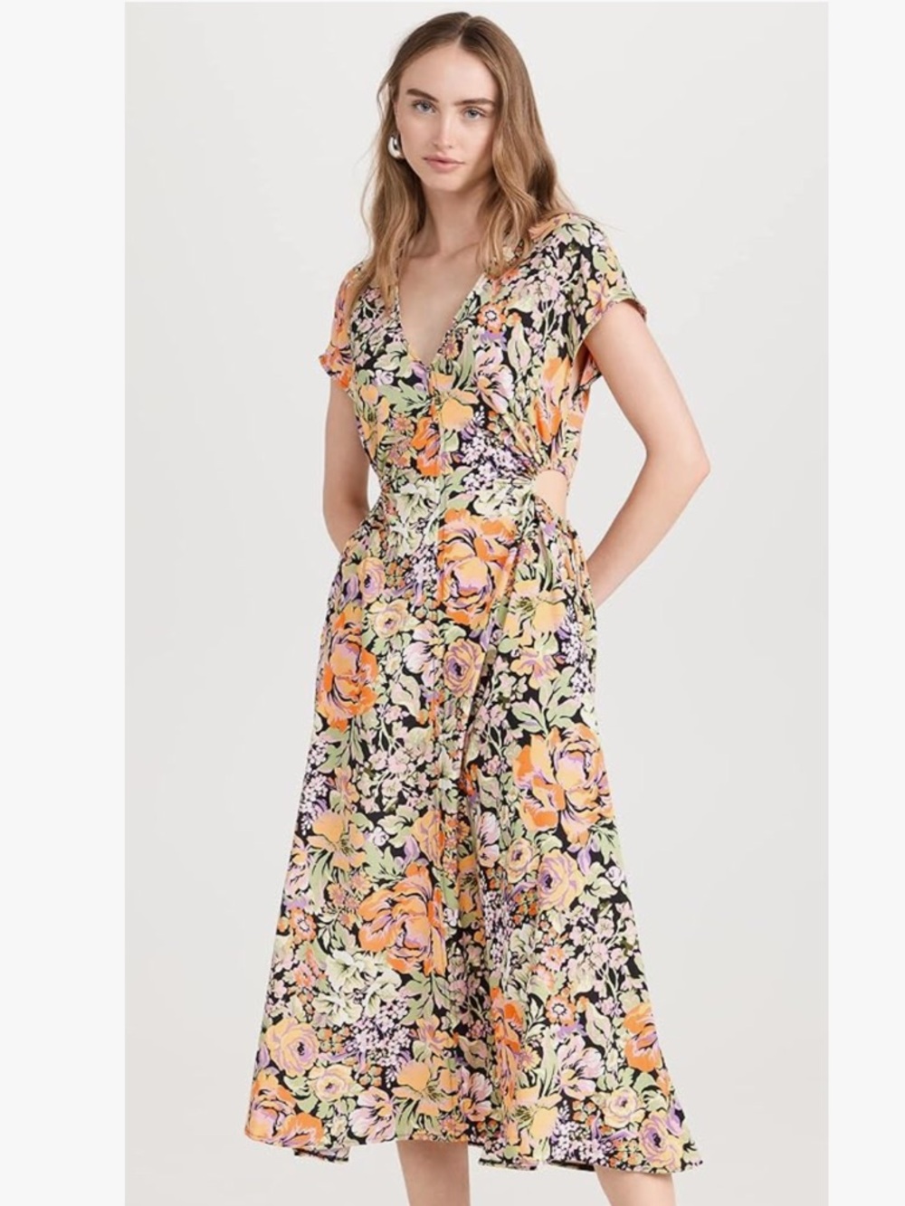 ASTR the Label Miranda Cutout Dress - Picture 4 of 14